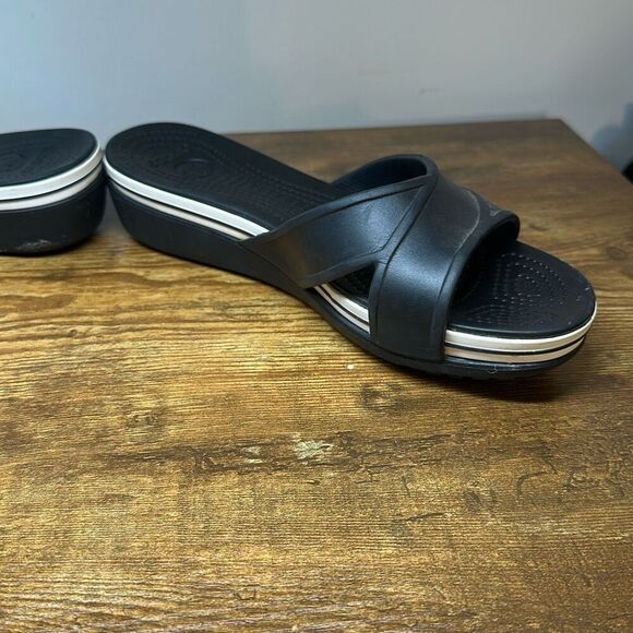CROCS Women’s 10 Kadee Wedge Crocband Sandals Shoes - Picture 5 of 8